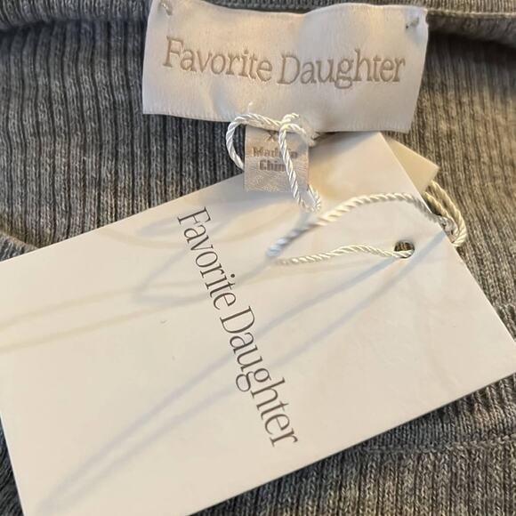Favorite Daughter Size XS Off the Shoulder Cashmere Blend Slouchy Sweater NWT - Picture 5 of 8